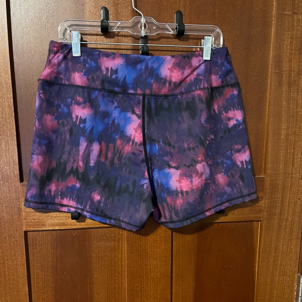 HDE Women’s Activewear/Yoga Shorts - Picture 2 of 9